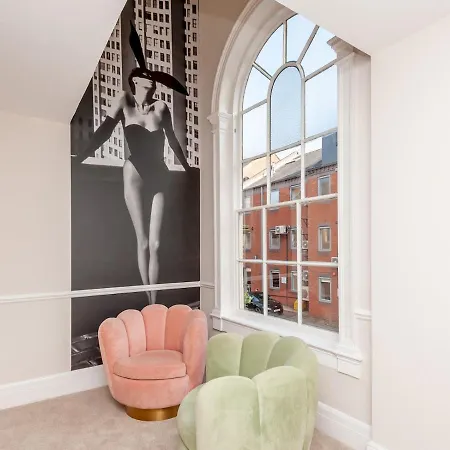 Luxury Pad Leeds Centre With Hot Tub Pass The Keys شقة ليدز